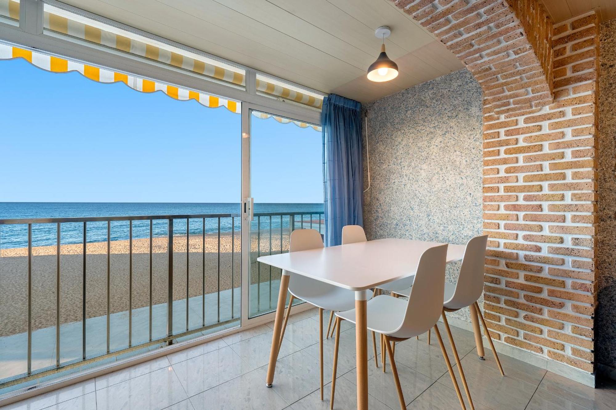 Hauzify I Apartament Plenamar Platja d'Aro Eksteriør billede